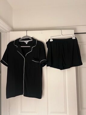 Nicole Miller Black/White Pajama Set Large